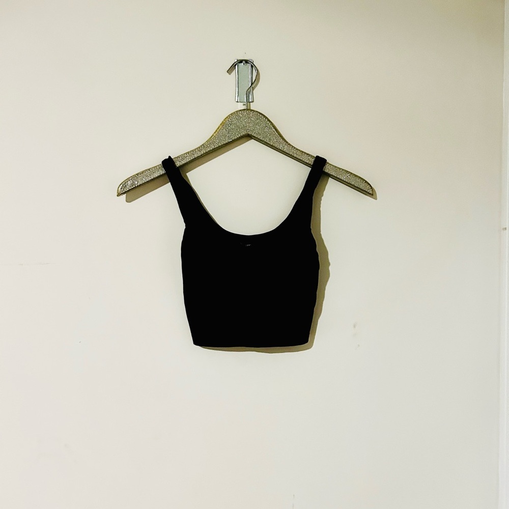 Offline by Aerie • Black workout tank top • xs